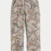 Pantalones carpinteros holgados de camuflaje