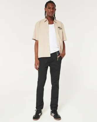 Pantalones chinos ajustados