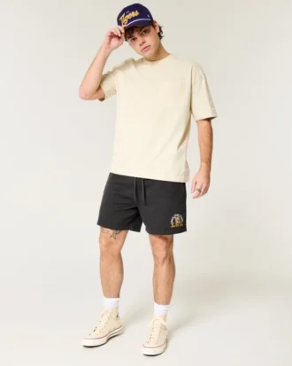 Pantalones cortos de felpa hasta la mitad del muslo con gráfico de los LSU Tigers