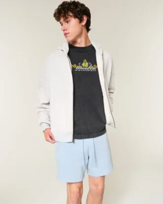Pantalones cortos de felpa por encima de la rodilla
