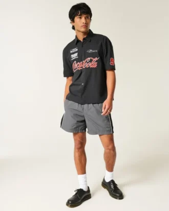 Pantalones cortos de fútbol holgados hasta la mitad del muslo