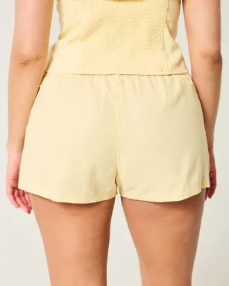 Pantalones cortos de mezcla de lino de talle bajo Livvy de Hollister