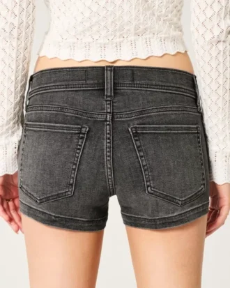 Pantalones cortos vaqueros negros lavados de talle bajo