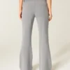 Pantalones de chándal acampanados Pantalones de chándal acampanados
