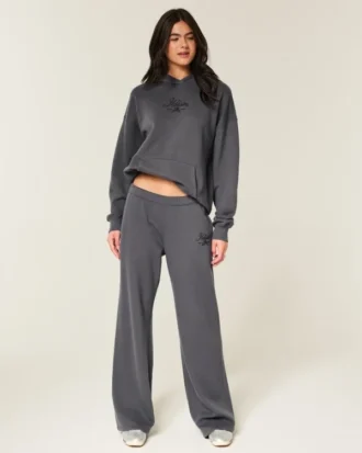 Pantalones de chándal anchos con logotipo brillante