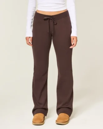Pantalones de chándal bootcut con estampado de 1997