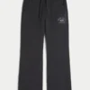 Pantalones de chándal bootcut con gráfico Forest Hills Athletics