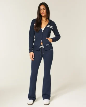 Pantalones de chándal bootcut con gráfico numérico