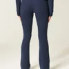 Pantalones de chándal bootcut con gráfico numérico