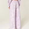 Pantalones de chándal holgados con estampado de camuflaje