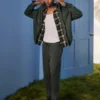 Pantalones de chándal holgados con estampado de serpiente