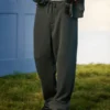 Pantalones de chándal holgados con estampado de serpiente