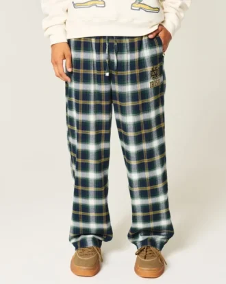 Pantalones de franela con gráfico Fighting Irish de la Universidad de Notre Dame