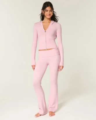 Pantalones tipo bootcut con cintura cruzada y tejido de punto de Gilly Hicks
