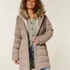 Parka acolchada con forro de piel sintética