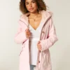 Parka con forro de piel sintética