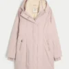 Parka con forro de piel sintética