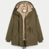 Parka con forro de piel sintética