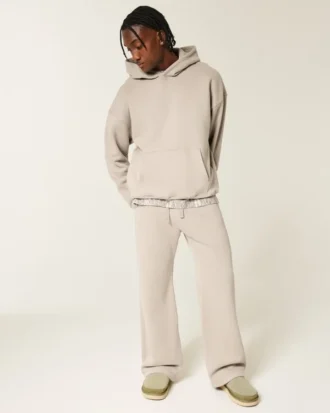 Sudadera con capucha cuadrada
