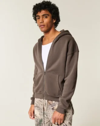 Sudadera con capucha y cremallera
