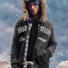 Sudadera con capucha y cremallera con ribete de pelo sintético y gráfico Big Sur