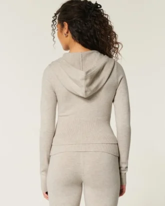 Sudadera con capucha y cremallera de punto Gilly Hicks Cozy