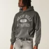 Sudadera con capucha y estampado de Forest Hills Athletics