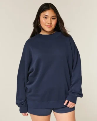 Sudadera oversize con cuello alto