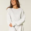 Sudadera oversize con lazo en la espalda «Class of ’26»