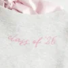 Sudadera oversize con lazo en la espalda «Class of ’26»