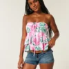 Top babydoll con cuello halter y volantes