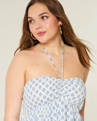 Top babydoll con cuello halter y volantes