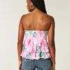 Top babydoll con cuello halter y volantes