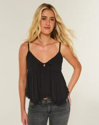 Top babydoll con tachuelas