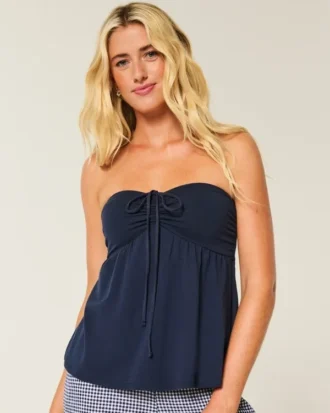 Top babydoll sin tirantes y ajustado