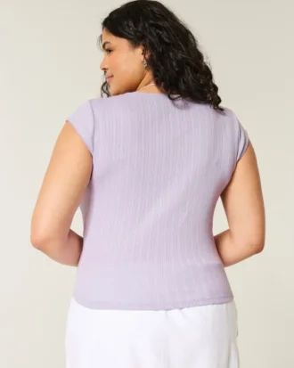 Top con cuello cuadrado y punto calado
