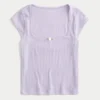 Top con cuello cuadrado y punto calado