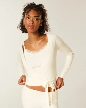 Top cruzado multiusos de punto de Gilly Hicks