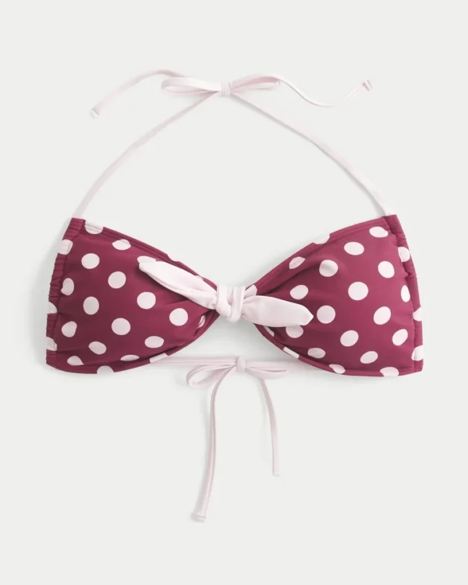 Top de bikini bandeau con lazo delantero Top de bikini bandeau con lazo delantero