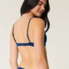 Top de bikini con aros