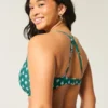 Top de bikini con aros y escote pronunciado para curvas