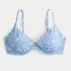 Top de bikini con aros y escote pronunciado para curvas