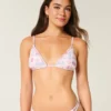 Top de bikini triangular adornado