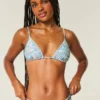 Top de bikini triangular adornado