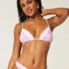 Top de bikini triangular con bordes con volantes