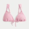 Top de bikini triangular con hombros descubiertos y fruncido