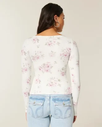 Top de manga larga con cuello en V
