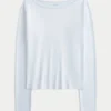 Top de manga larga sin costuras con cuello en V