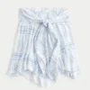 Top sin tirantes con dobladillo en forma de pañuelo