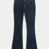 Vaqueros bootcut de talle bajo y lavado oscuro